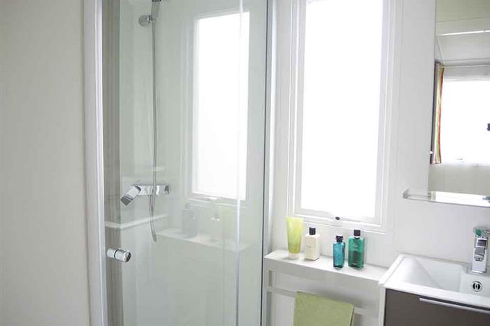 Camping Noirmoutier - Mobil-home Famille salle de bain- 6 personnes - Camping Le Bois Joli