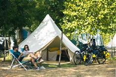 Camping Le Bois Joli Vendée - Emplacement Vélo - Camping Le Bois Joli