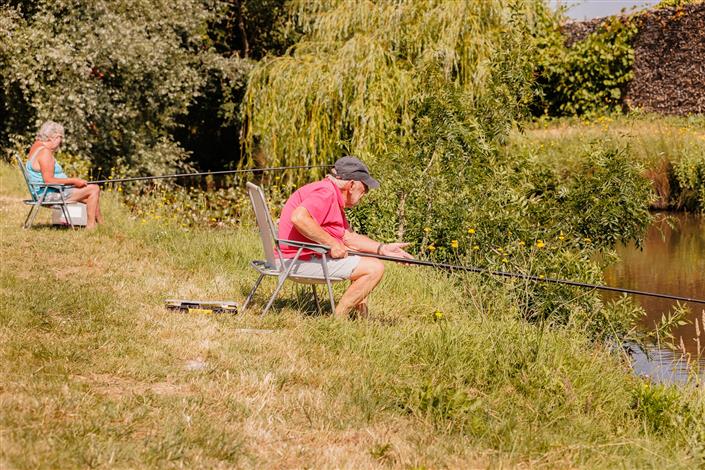étang de pêche au camping le Bosi joli Vendée lagon - Camping Le Bois Joli
