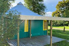 Bungalows avec sanitaire camping avec lagon - Camping Le Bois Joli