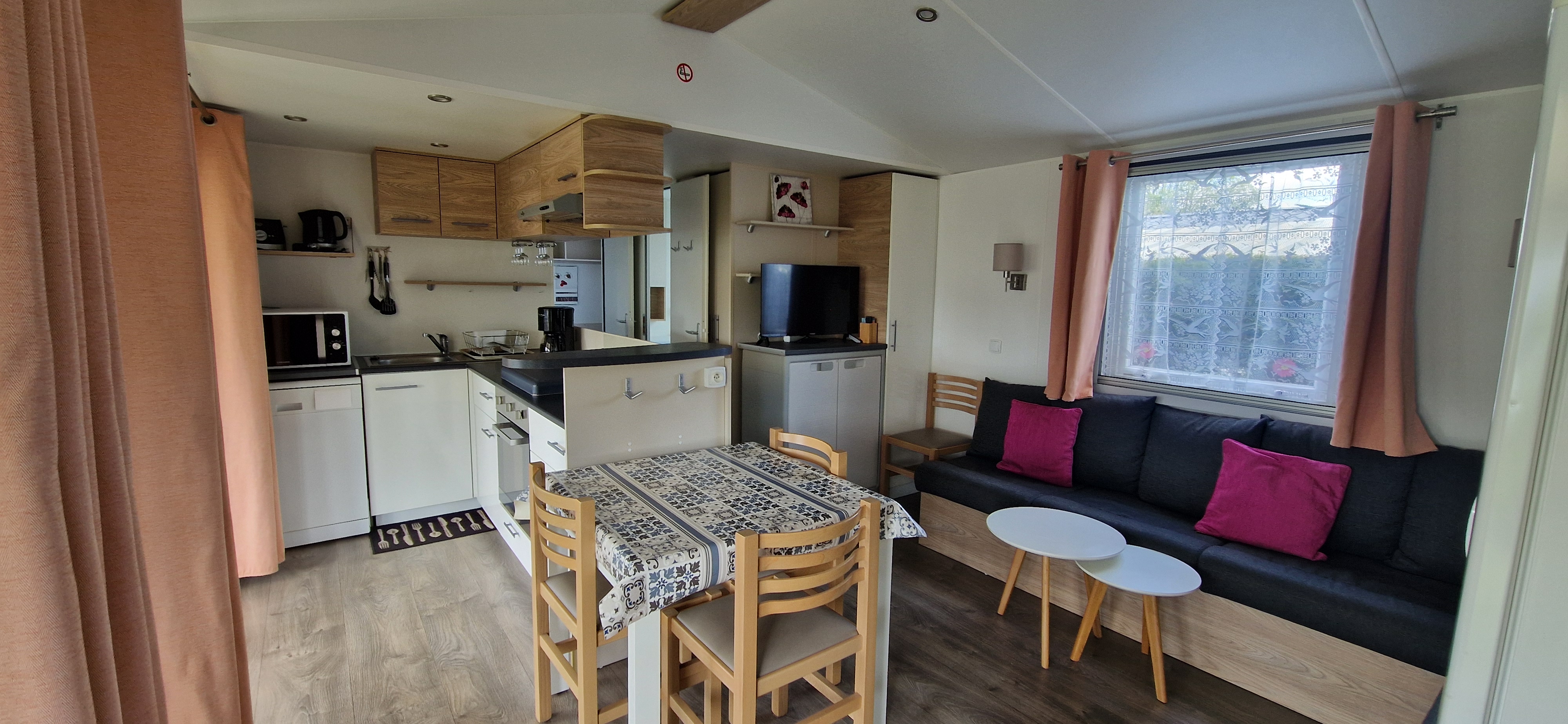 Camping Le Bois Joli - Lagon - Maevaescapades - Miniferme - 4 étoiles - Vendée - Résident - Vente mobil-home - Camping Le Bois Joli